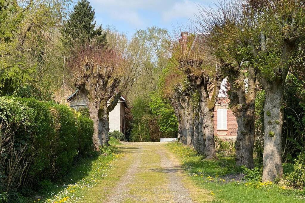 Uw Eigen Boerderij Bij Le Moulin De La Place Hargicourt Eksteriør billede
